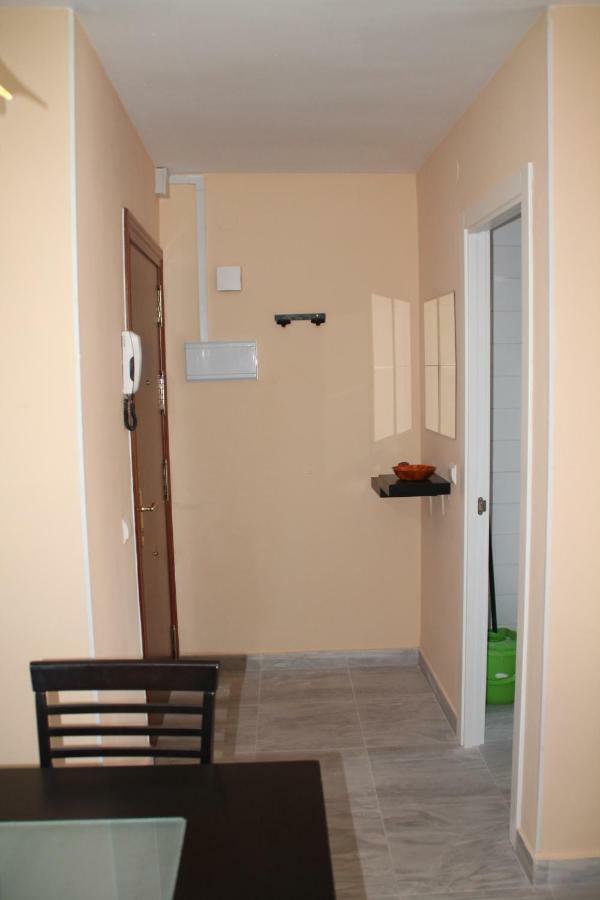 شقة فوينخيرولا  في Apartamento Naranja المظهر الخارجي الصورة
